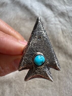 Navajo Turquoise Stone Arrowhead Ring